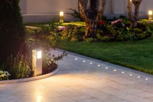 انارة خارجية للحدائق